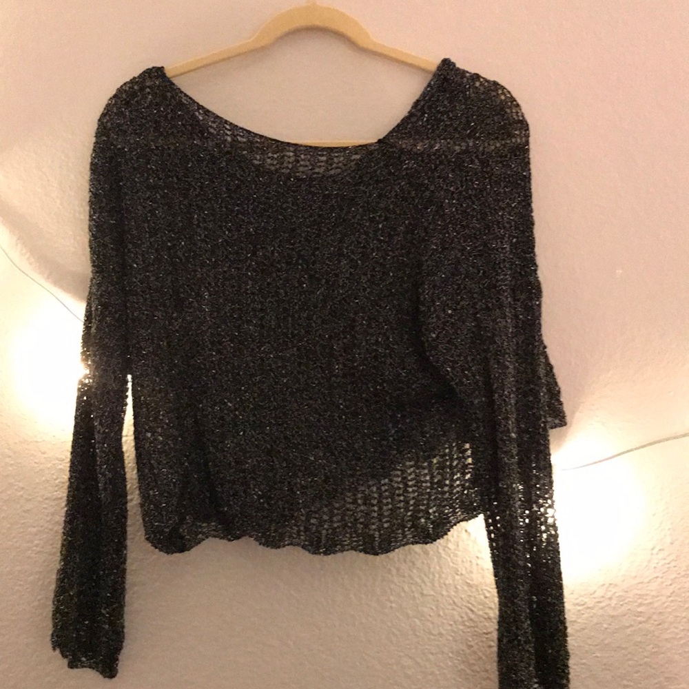 Light weight knit top
